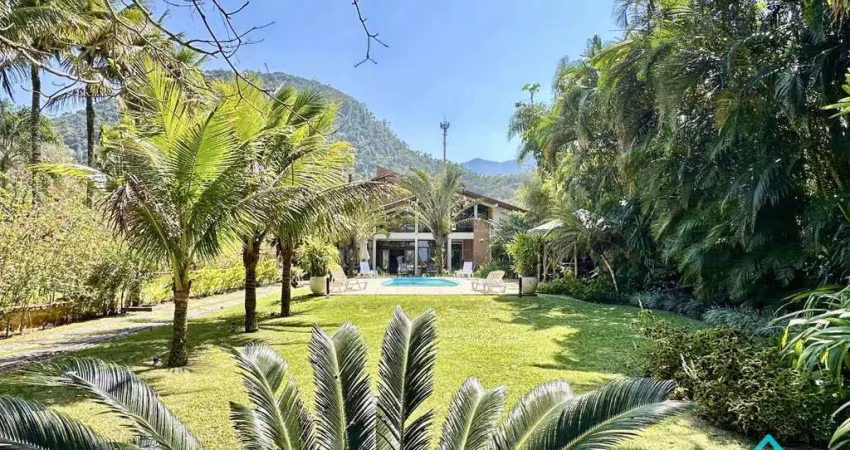Casa alto padrão frente mar a venda com 5 suítes na praia dura ubatuba sp