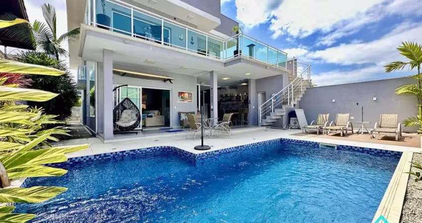 Linda casa a venda com 5 suítes em condomínio fechado na praia da lagoinha ubatuba sp