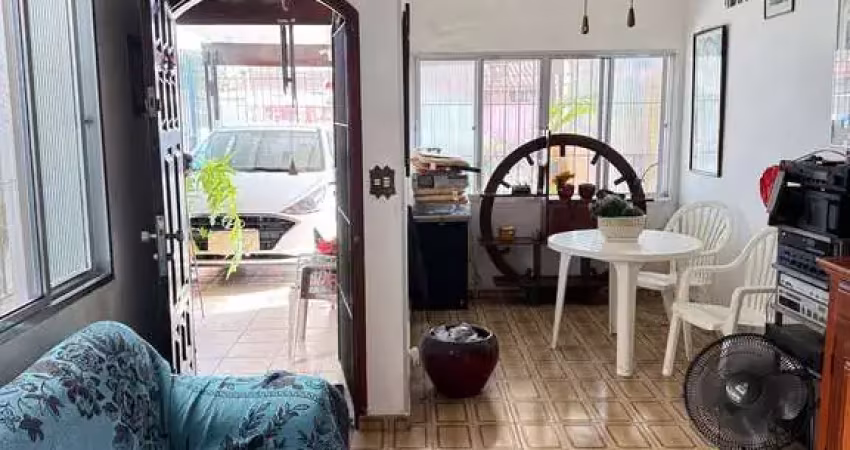 Casa terrea semi mobiliada com 2 dormitórios, suíte, vagas e churrasqueira na vila caiçara - praia