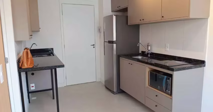 Apartamento novinho semi mobiliado com 1 dormitório na vila pompéia. oportunidade!