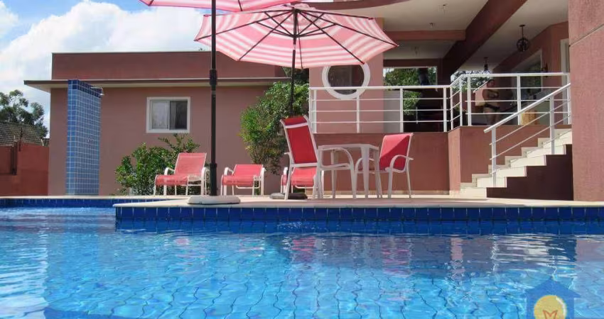 Casa com 4 Suítes à Venda - R$ 3.498.000 - Chácara de La Rocca - Carapicuíba/SP