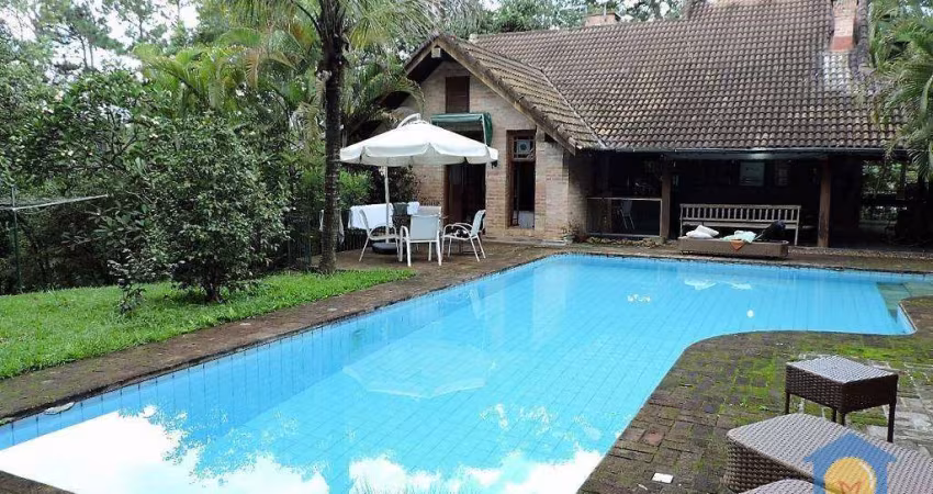 Casa com 3 dormitórios à venda, 363 m² por R$ 1.998.000,00 - Chácara Santa Lúcia dos Ypes - Carapicuíba/SP