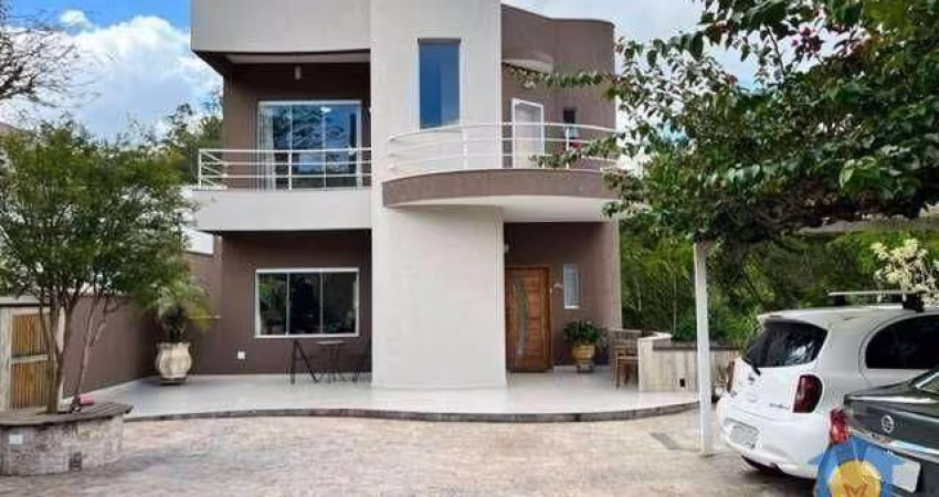 Casa com 4 dorms à Venda por R$ 1.299.000 - Residencial dos Lagos - Cotia/SP