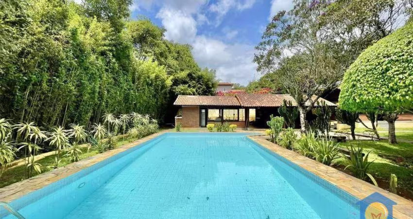 Casa com 4 Suítes à venda, 428 m² por R$ 2.300.000 - Jardim Colonial - Carapicuíba/SP