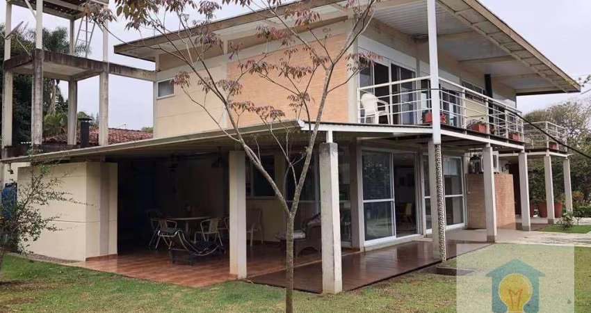 Casa com 3 dormitórios à venda, 344 m² por R$ 1.595.000,00 - Vila Santo Antônio - Cotia/SP