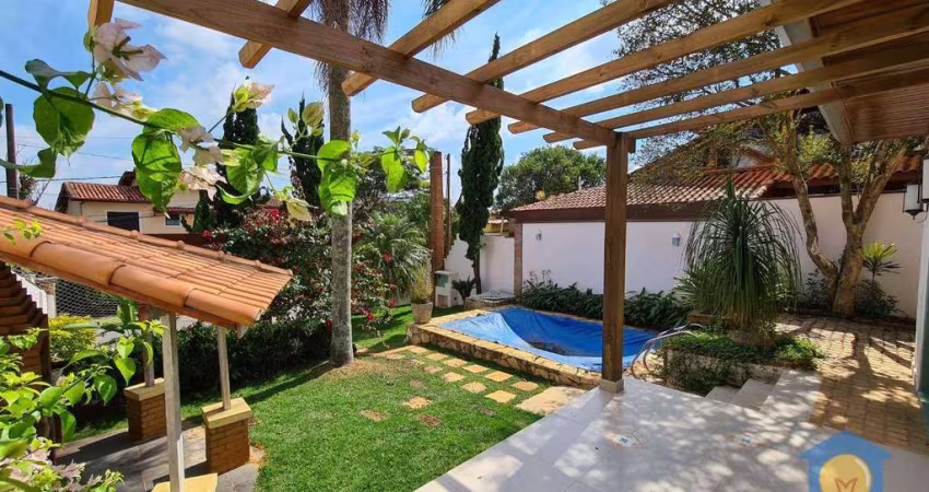 Casa com 3 dormitórios, 266m² - venda por R$ 1.100.000 ou aluguel por R$ 6.825 - Jardim das Flores - Granja Viana, Cotia/SP