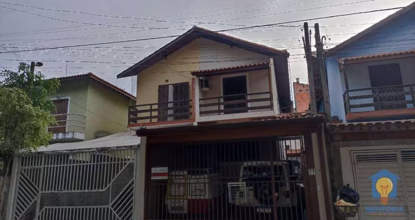 Casa totalmente rerformada 3 dormitórios, 1 suíte, a venda por R$  - Granja Viana – Km 25 - Cotia/SP