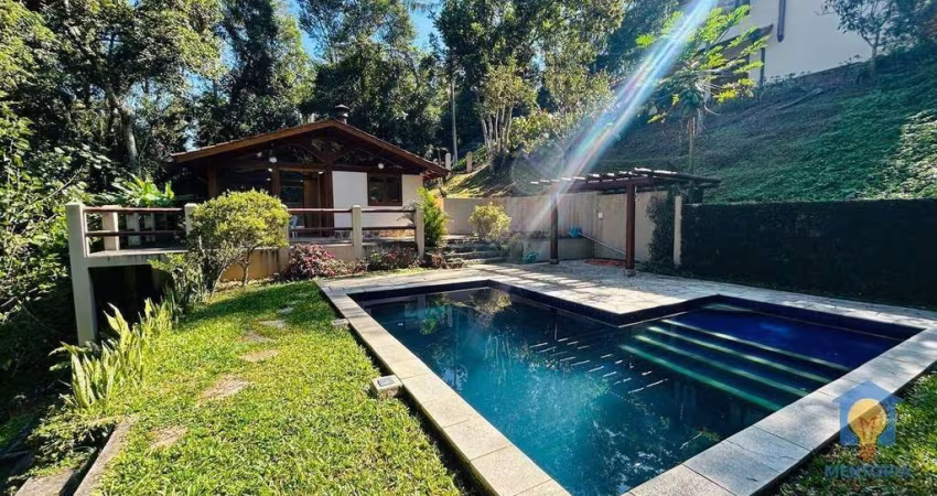Casa com 3 dormitórios à venda, 260 m² por R$ 1.470.000,00 - Paisagem Renoir - Cotia/SP