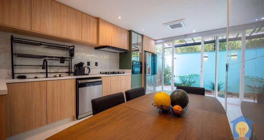 Casa com 3 dormitórios à venda, 105 m² por R$ 910.000,00 - Granja Viana - Cotia/SP