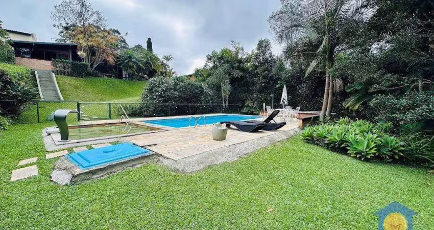 Casa térrea à venda porteira fechada no condomínio jardim algarve