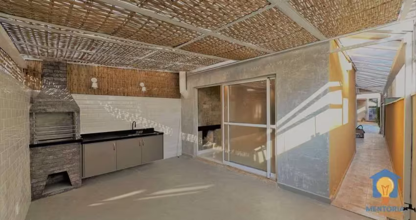 Casa com 4 dormitórios para alugar, 178 m² por r$ 5.700,00/mês - granja viana - cotia/sp