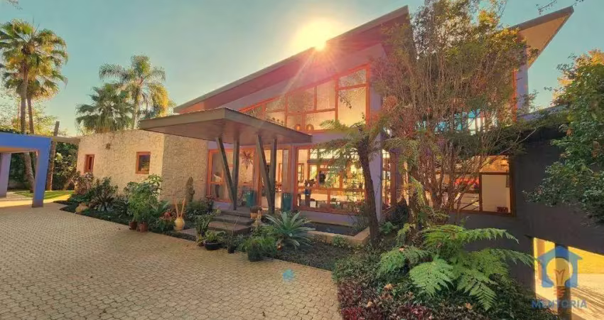 Casa à venda no condomínio parque silvino pereira - granja viana