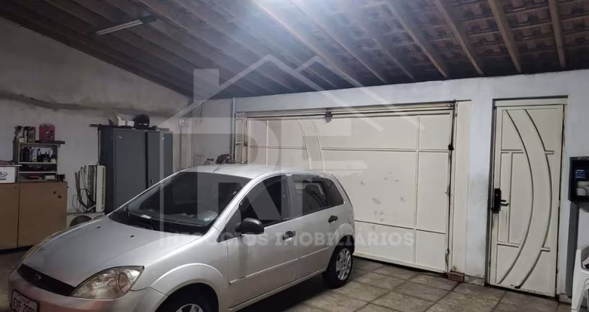Casa para Venda em Piracicaba, Jardim Oriente, 4 dormitórios, 1 suíte, 3 banheiros, 2 vagas