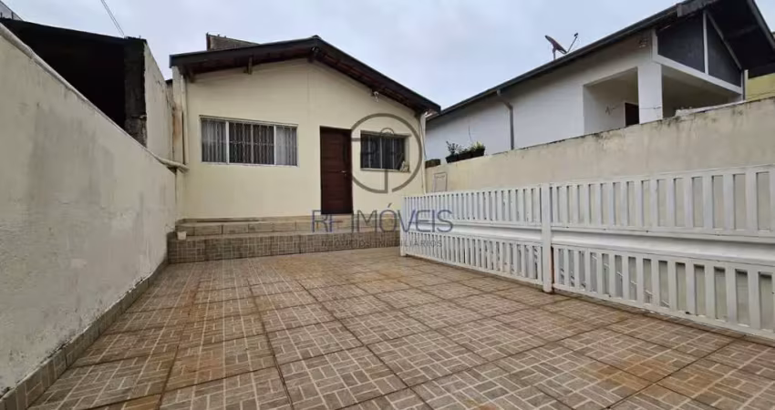Casa para Venda em Piracicaba, Vila Cristina, 2 dormitórios, 1 banheiro, 1 vaga