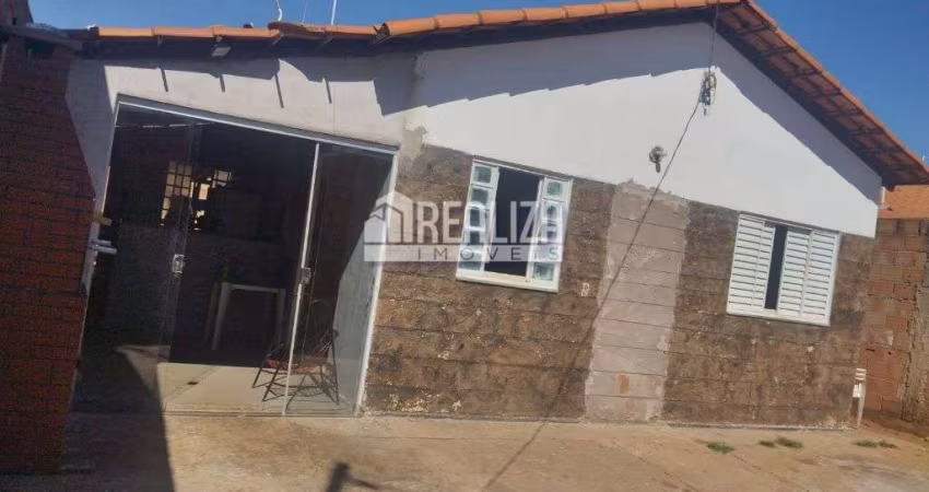 Casa à venda com 3 dormitórios no bairro Loteamento Isabel do Nascimento, Uberaba