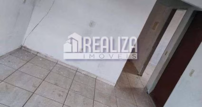 Casa à venda no bairro Aramina em Aramina | 2 dormitórios, 1 banheiro, cozinha e lavanderia