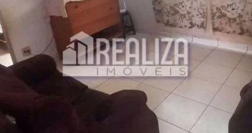 Casa à venda no Parque dos Girassóis IV, Uberaba - 2 dormitórios, 2 garagens