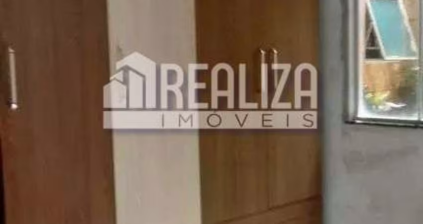 Linda Casa Padrão à Venda no Bairro Jardim Uberaba, Uberaba