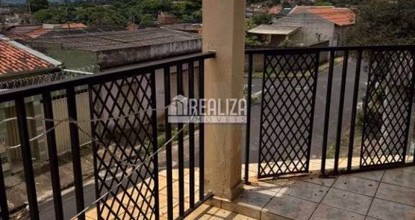Casa à venda no bairro Boa Vista, Uberaba. Imperdível oportunidade!
