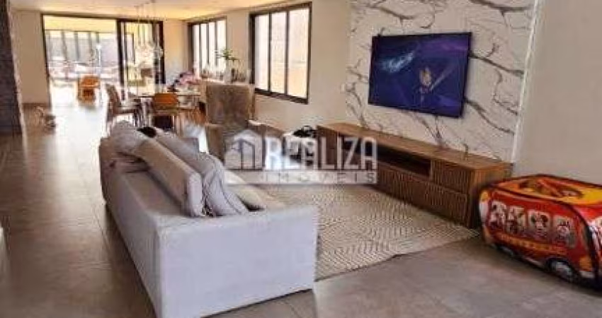 Excelente casa com 4 suítes no Parque do Mirante!