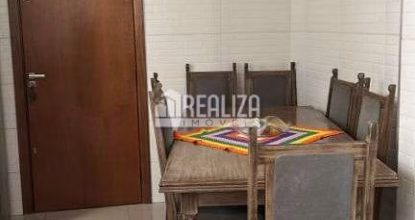 Apartamento de 3 dormitórios com móveis planejados no bairro Vila Maria Helena - Uberaba