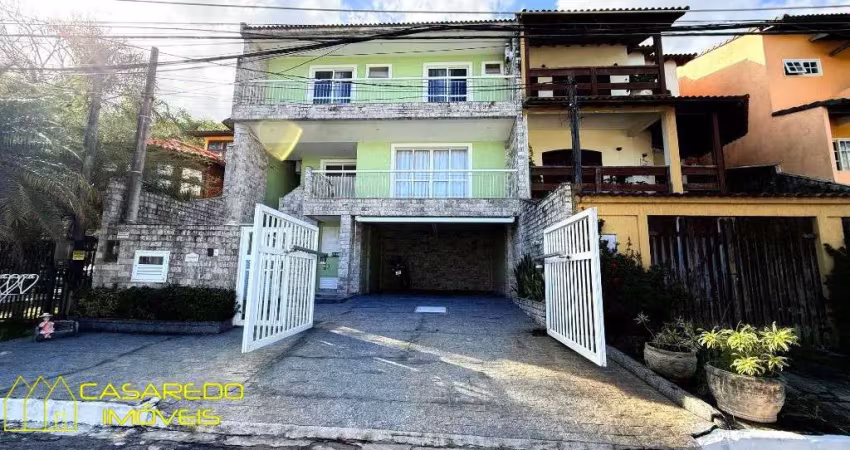 Casa em condomínio fechado com 4 quartos à venda na Taquara, Rio de Janeiro 