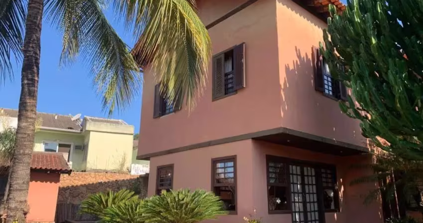 Casa em condomínio fechado com 4 quartos à venda na Taquara, Rio de Janeiro 