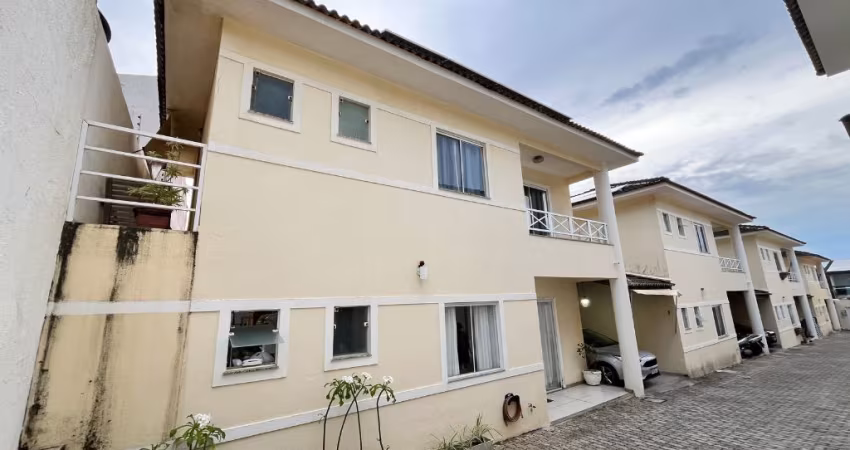 Casa Duplex à Venda em Stella Maris/Praia do Flamengo – 100m da Praia!