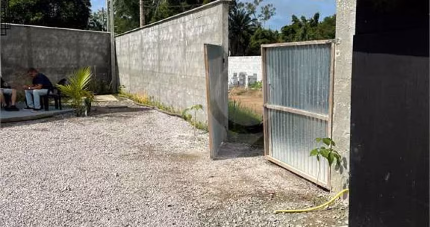 Casa térrea com 2 quartos à venda em Jardim Santa Rosa - SP