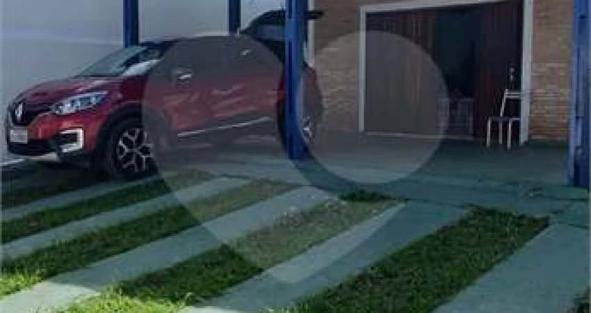 Casa com 3 quartos à venda em Centro - SP