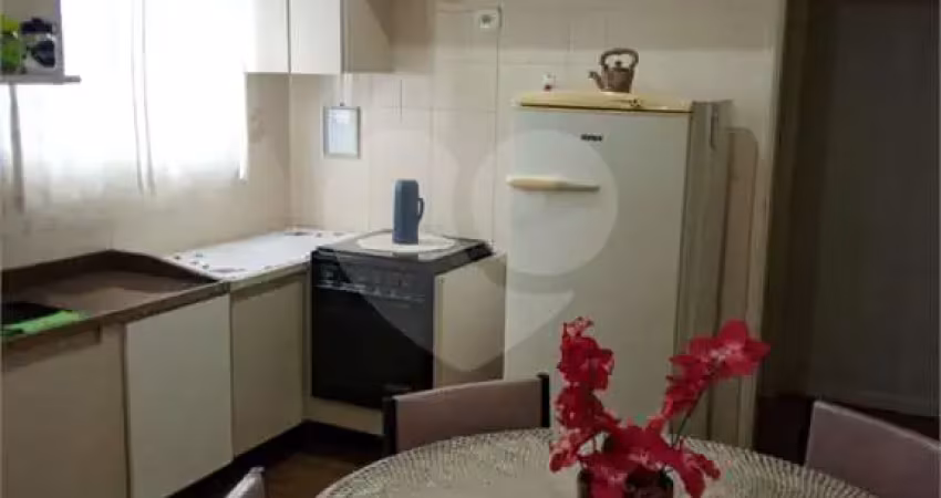 Apartamento com 2 quartos à venda na Avenida Arthur Costa Filho, Centro, Caraguatatuba