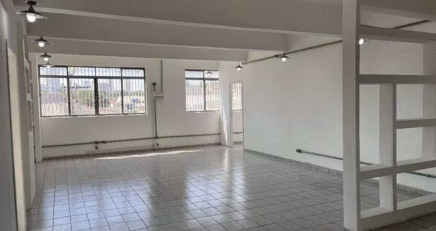 Sala comercial com 80m2, mpecável, , na melhor localização da rua 13 de maio !!!