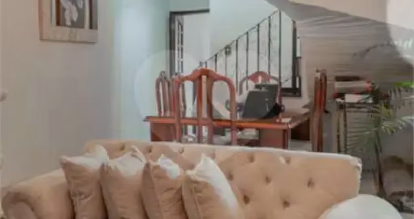 Sobrado com 3 quartos à venda em Vila Camilópolis - SP