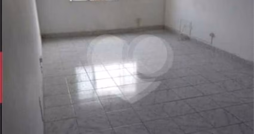 Salas para locação em Centro - SP