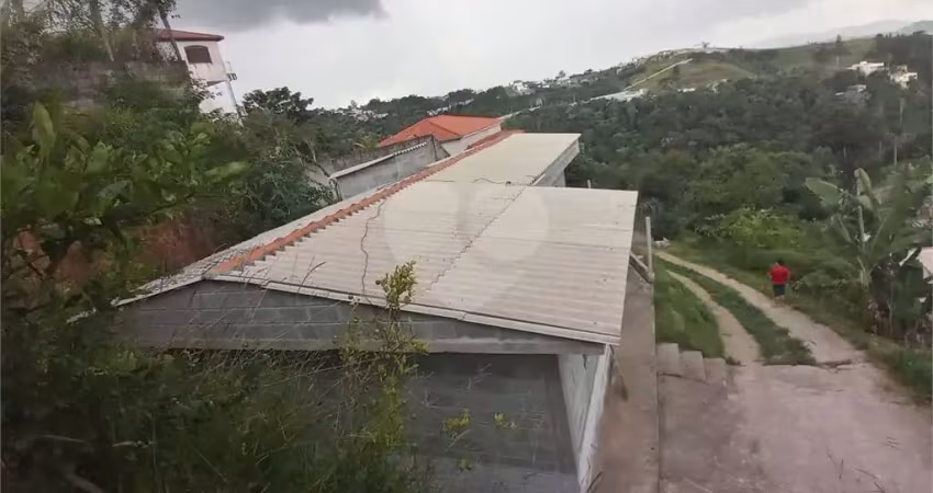 Casa com 2 quartos à venda em Centro - SP