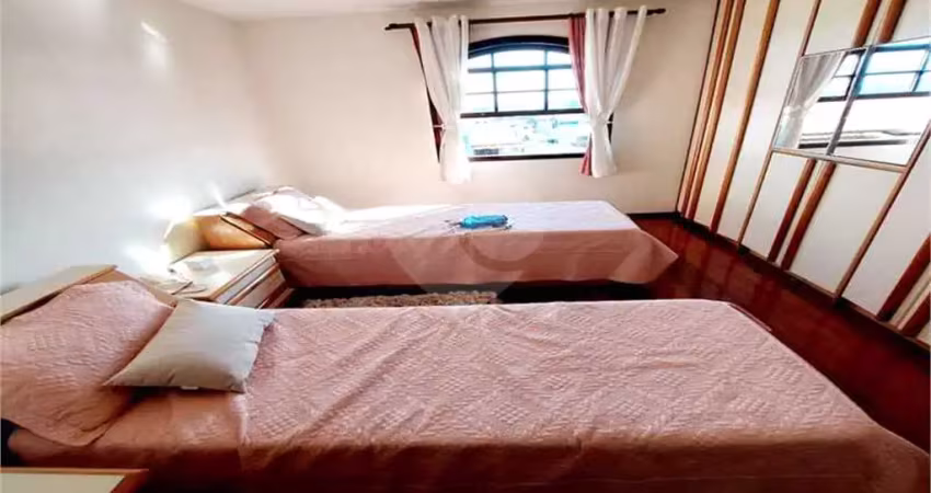 Casa com 2 quartos à venda no Parque Novo Oratório, Santo André 