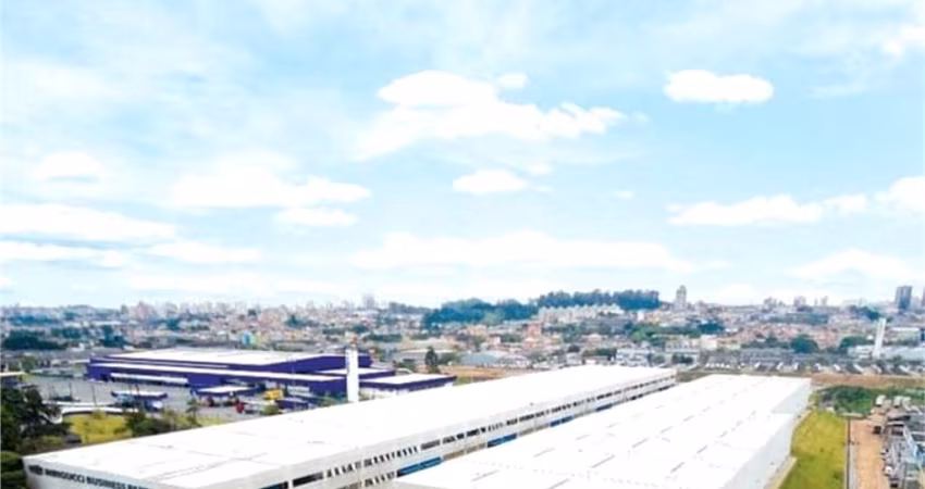 Condomínio para locação em Piraporinha - SP