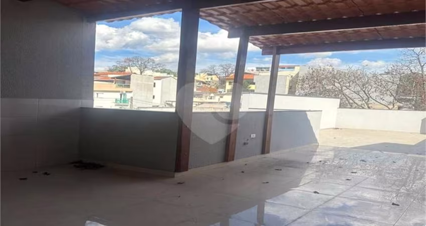 Cobertura com 2 quartos para locação em Jardim Utinga - SP