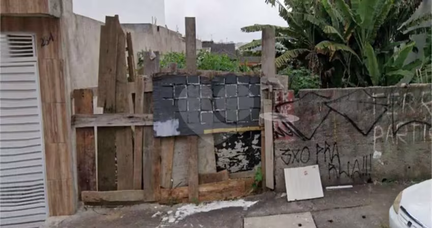 Terreno à venda na Vila Humaitá, Santo André 