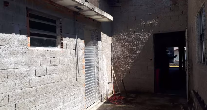 Prédio inteiro à venda em Campestre - SP