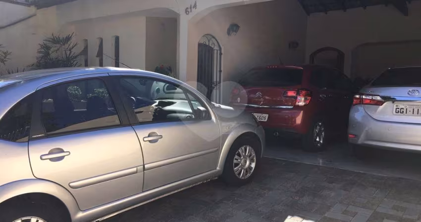 Casa de vila com 3 quartos à venda em Santa Maria - SP