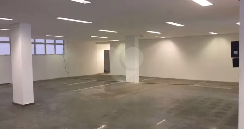 Prédio inteiro para locação em Santo Antônio - SP