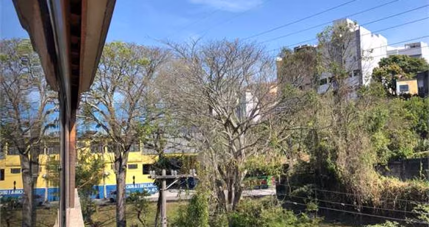 Apartamento com 2 quartos à venda em Vila Vitória - SP