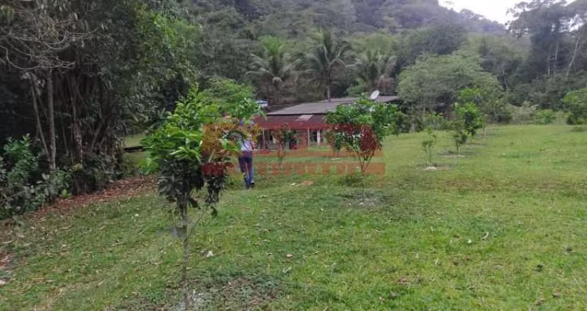 Fazenda à venda na Rua Borges Alfredique, 47 Clique e Retire Correios, Centro, Silva Jardim