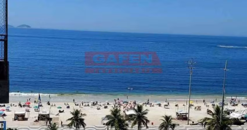 Apartamento com 4 quartos à venda na Avenida Atlântica, Copacabana, Rio de Janeiro