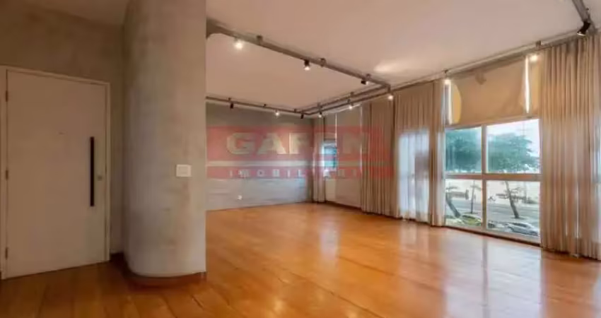 Apartamento com 3 quartos para alugar na Avenida Atlântica, Copacabana, Rio de Janeiro