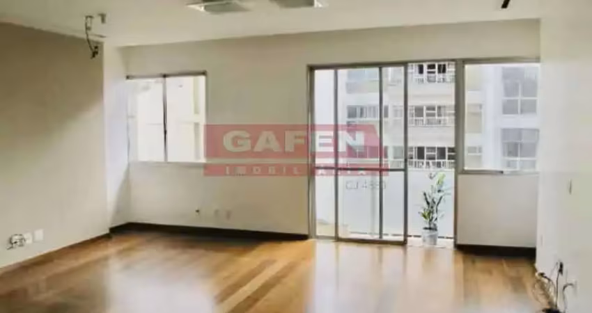 Apartamento com 2 quartos para alugar na Rua Barão de Icaraí, Flamengo, Rio de Janeiro