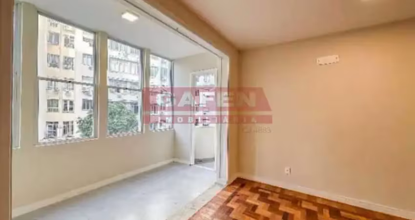 Apartamento com 3 quartos à venda na Avenida Nossa Senhora de Copacabana, Copacabana, Rio de Janeiro