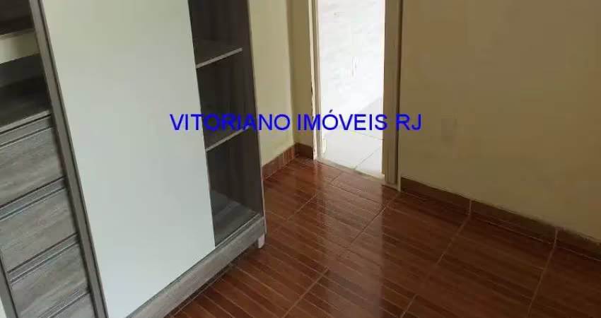 CASA Á VENDA EM CASCADURA!