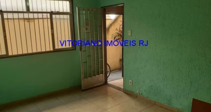 CASA DOIS QUARTOS Á VENDA EM MARECHAL HERMES!